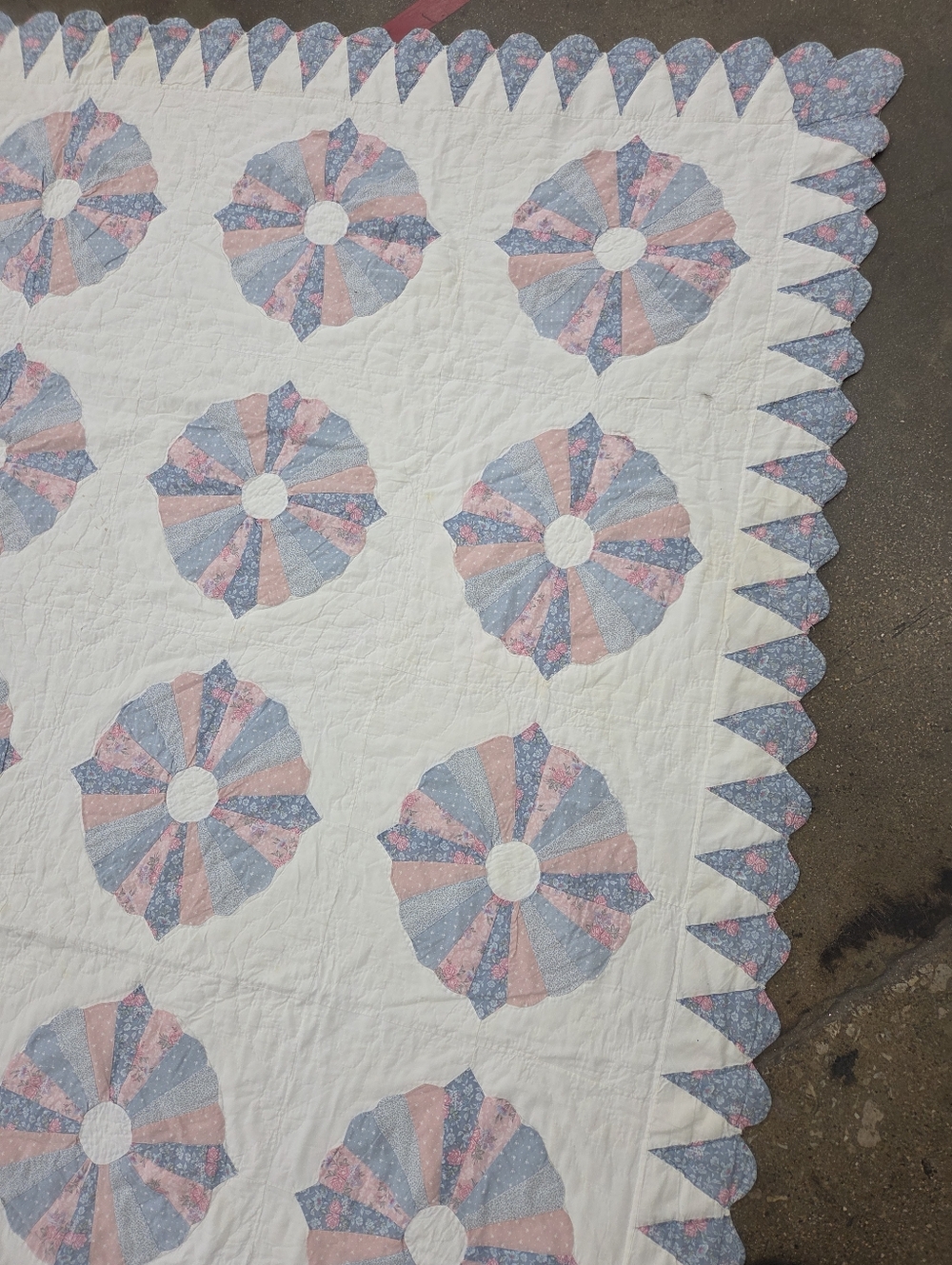 Vintage Handmade White Quilt with Pink and Blue Floral Medallions Floral - Picture 4 of 10